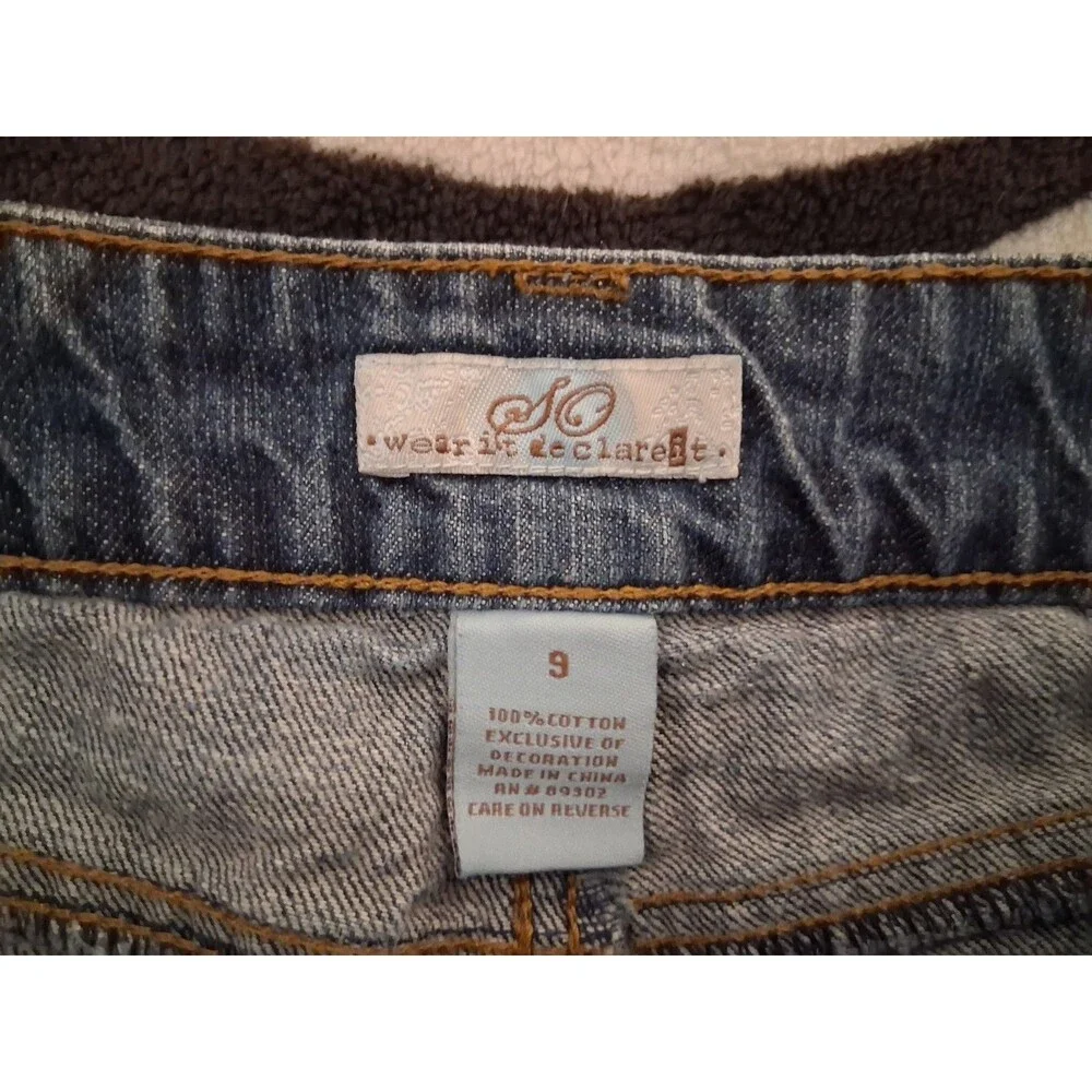 SO Denim Shorts Womens Juniors Size 9 Distressed Cutoff Low Rise Y2K Jean Shorts